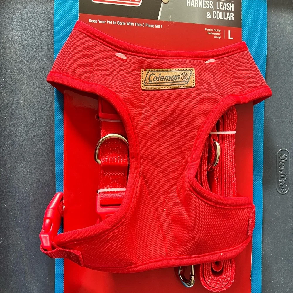 Coleman Red Pet Harness, Leash & Collar Set